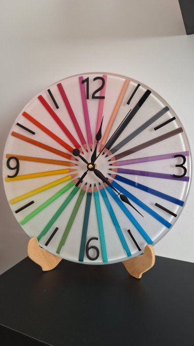Horloge Crayons de couleur 