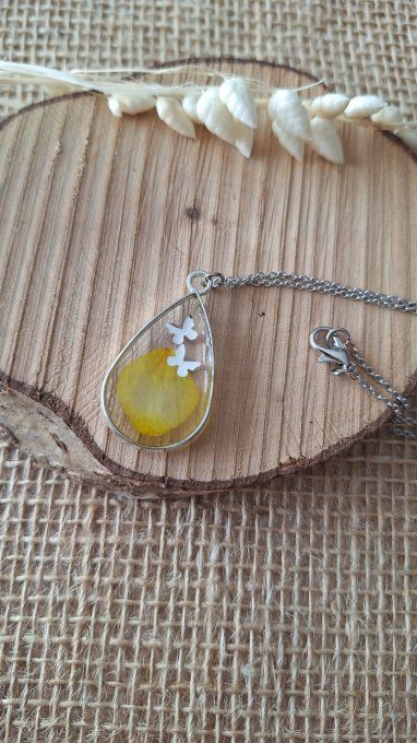 Collier Hortensia et Papillons