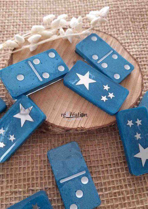 Dominos Bleus étoiles